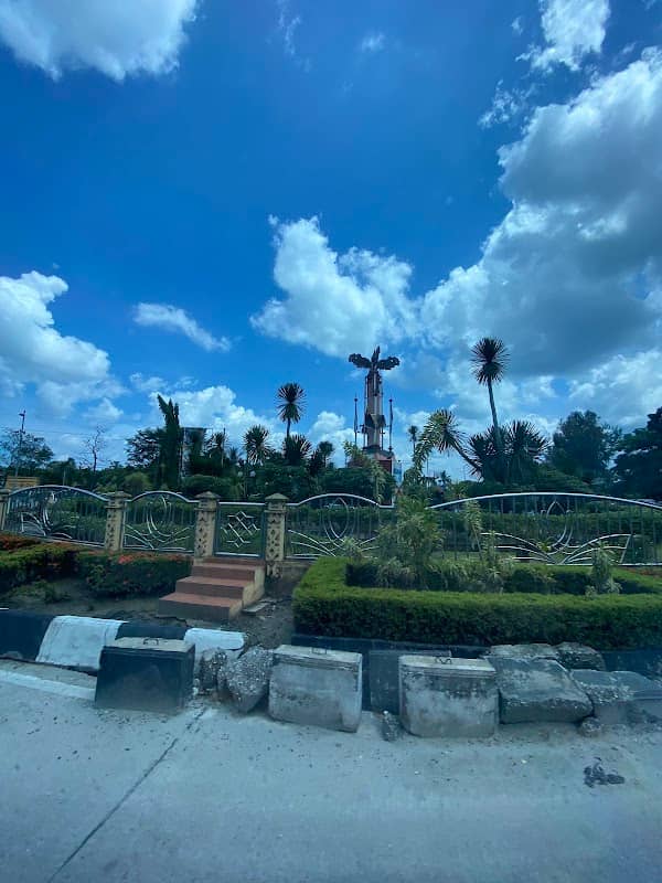 PEREMPATAN BUNDARAN KOTA DUMAI - Image 1