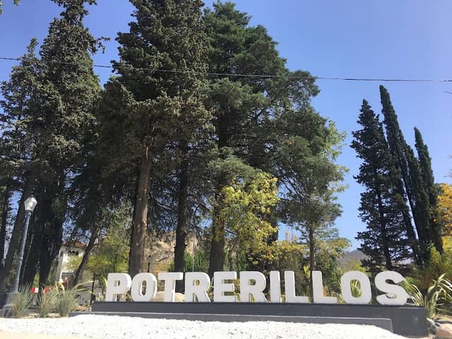 Letras gigantes de Potrerillos - Image 1