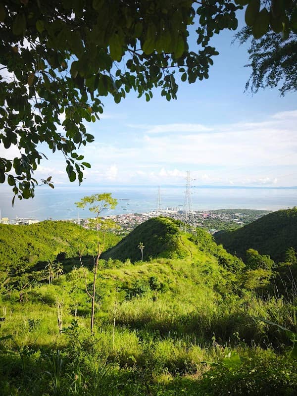Trailhead to Mt. Pangilatan - Image 1