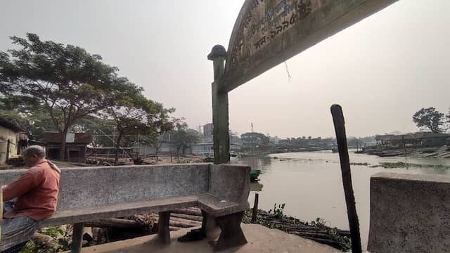 তালুকদার বাড়ী জামে মসজিদ ঘাট - Image 1