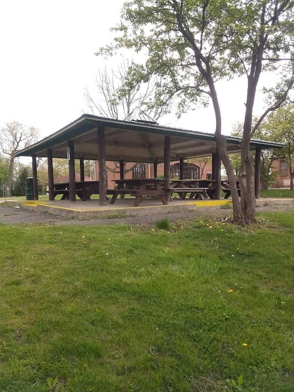 Lincoln Park - Image 2
