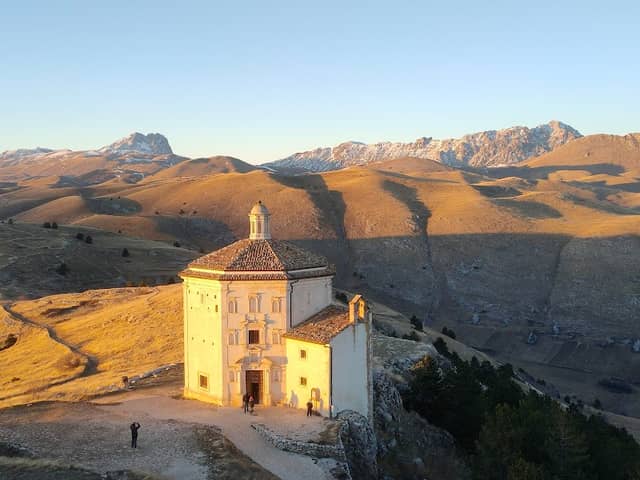 Church Santa Maria della Pietà - Image 1