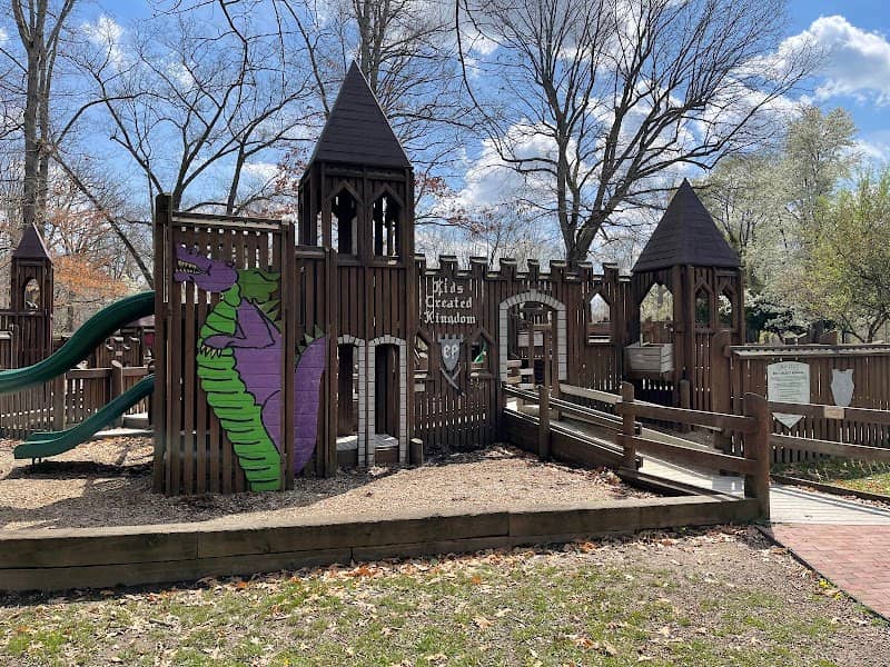 Ewing Park - Image 1