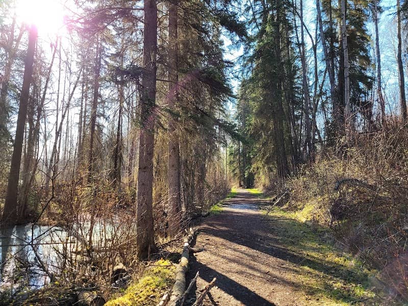 Riverside Park - Image 2