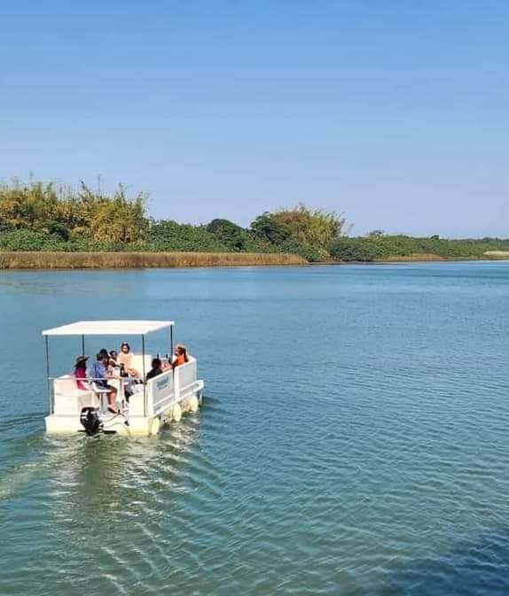 UmzimkulU Boat Cruise - Image 2