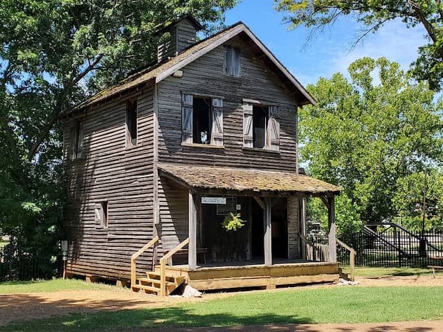 Cannonsburgh Village - Image 2