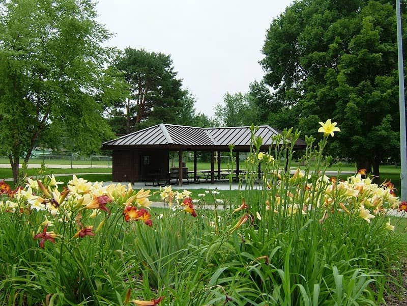 Sunrise Park - Image 1