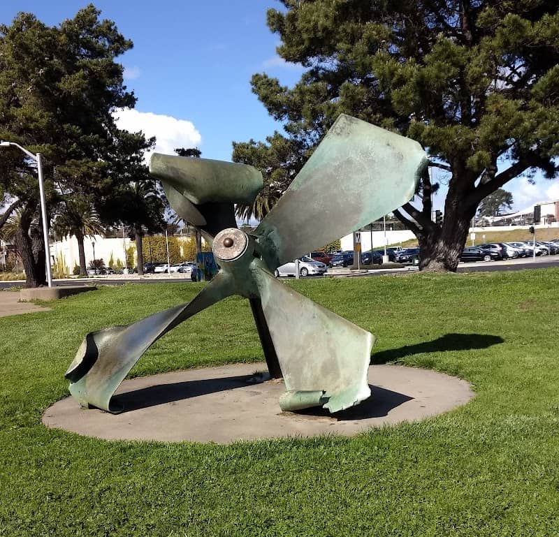 Independence Park - Image 1