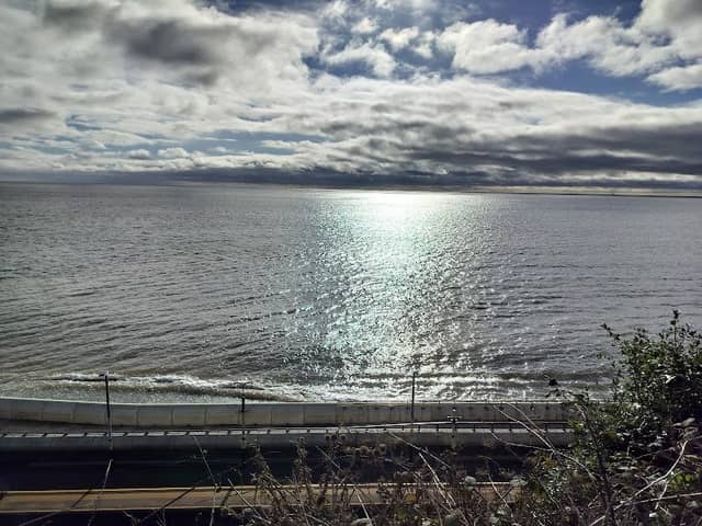 Coastguard Cottages garden - Image 2