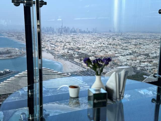 Sky view - Image 1