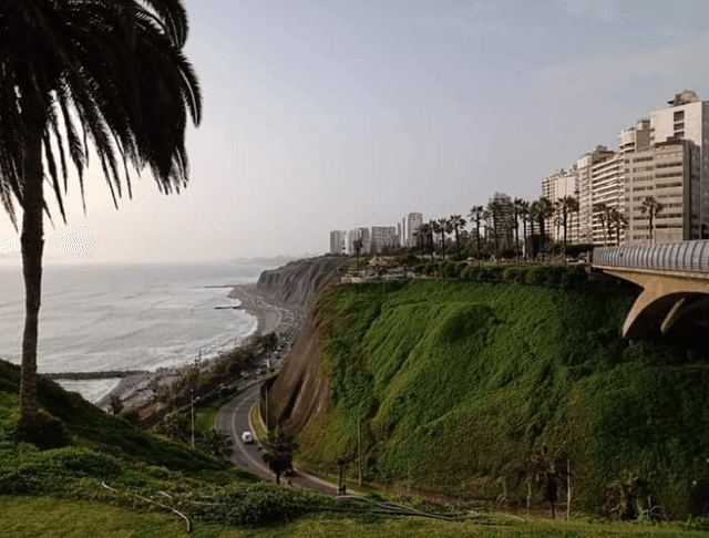 Malecón de Miraflores - Image 1