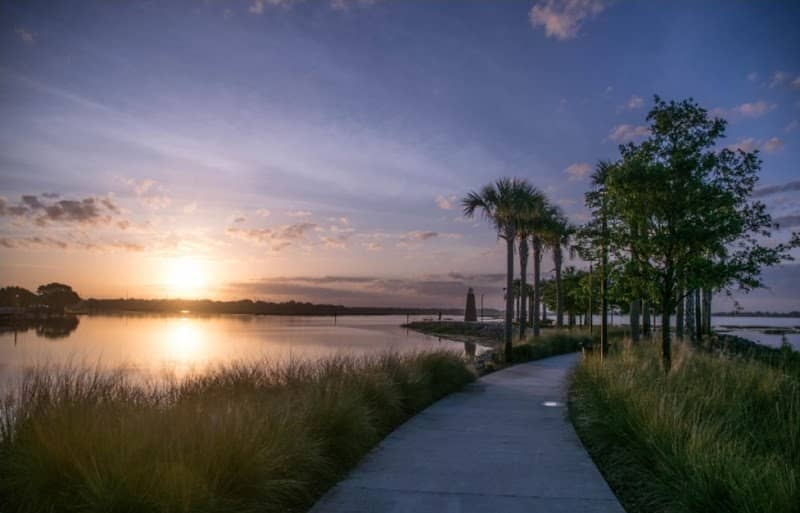 Kissimmee Lakefront Park - Image 1