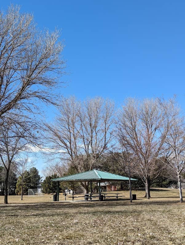 East Memorial Park - Image 1