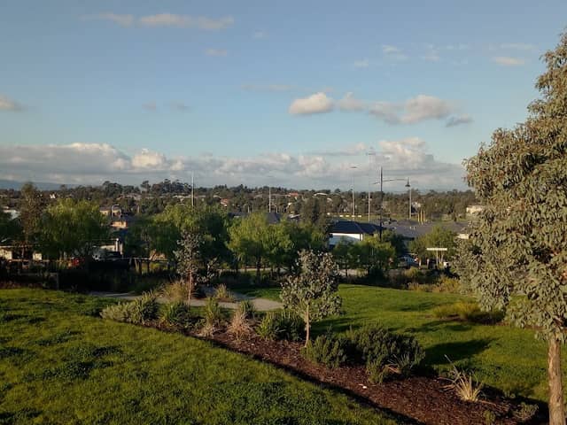 Eagle Boulevard Park - Image 1