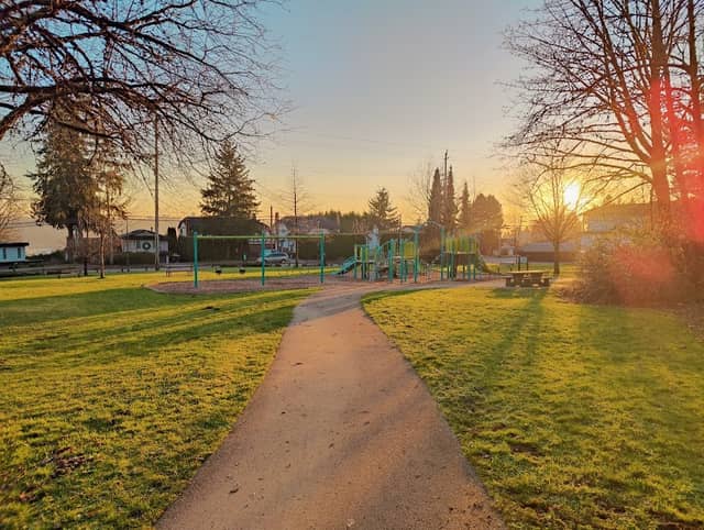 Dawes Hill Park - Image 1