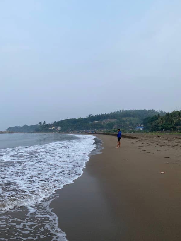 Pelabuhan Ratu Beach - Image 1