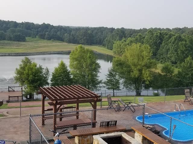Eagle's Nest Lodge - Image 2