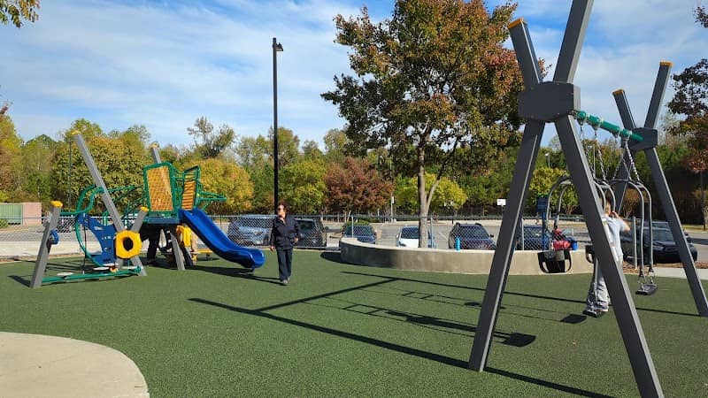 Thomas Brooks Playground Shelter - Image 1