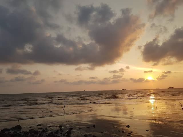 Pantai Jeram - Image 1