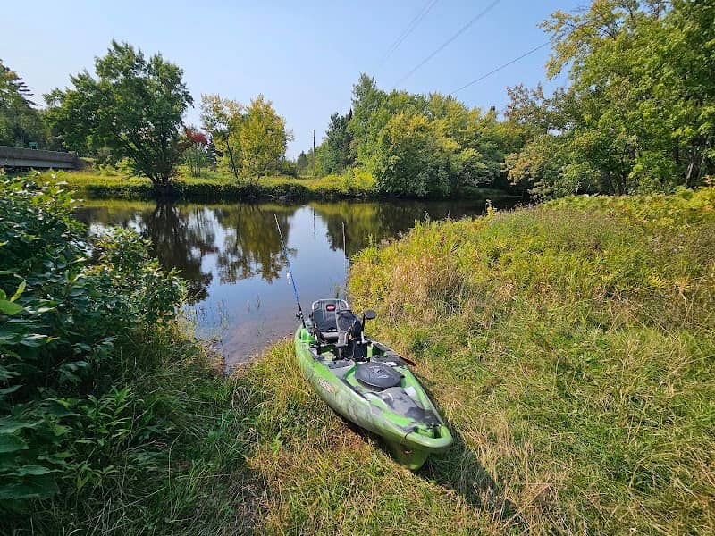 Presque Isle River Kayak Launch - Image 1