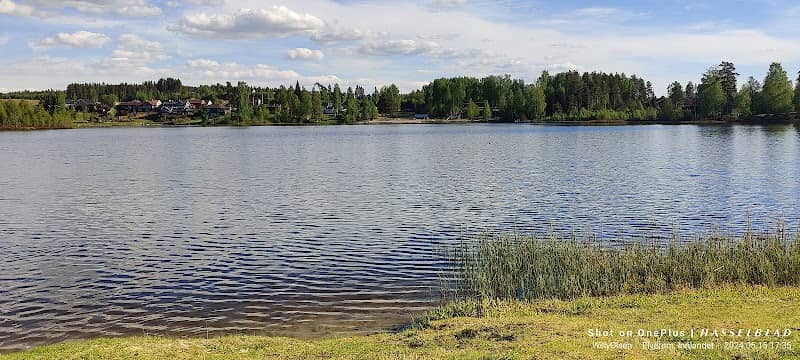Badeplass v/skolen - Image 1