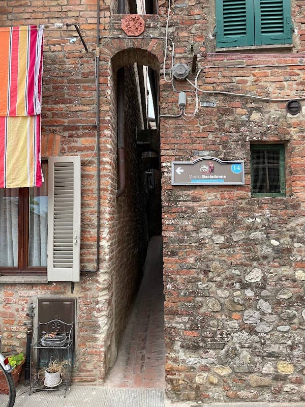 Vicolo Baciadonne - Image 1