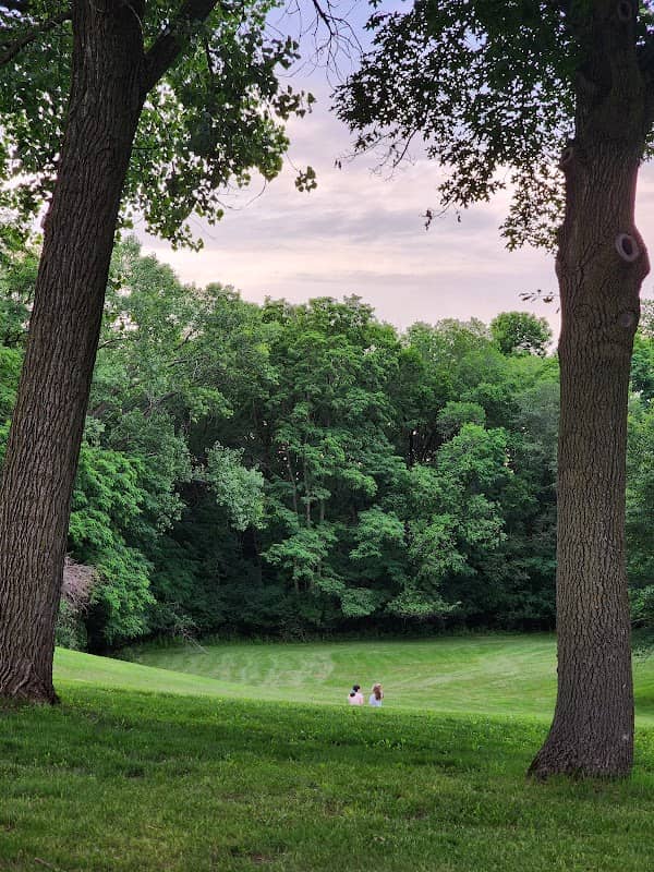 Elmwood Park - Image 2