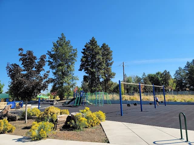 Canal Row Park - Image 2
