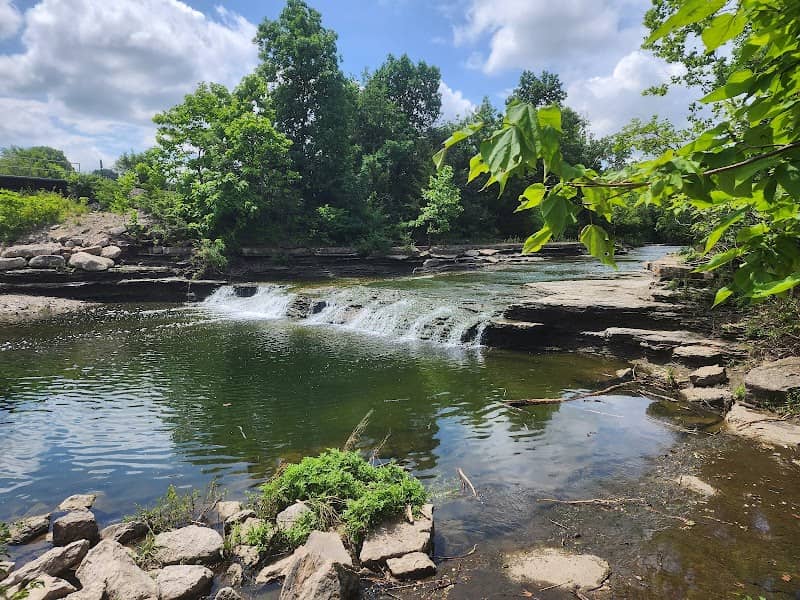 Waterfall Park - Image 3