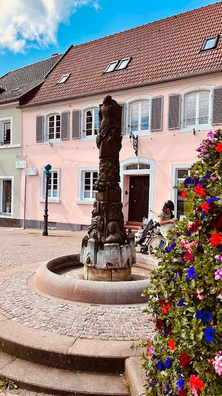 Stadt Brunnen - Image 2