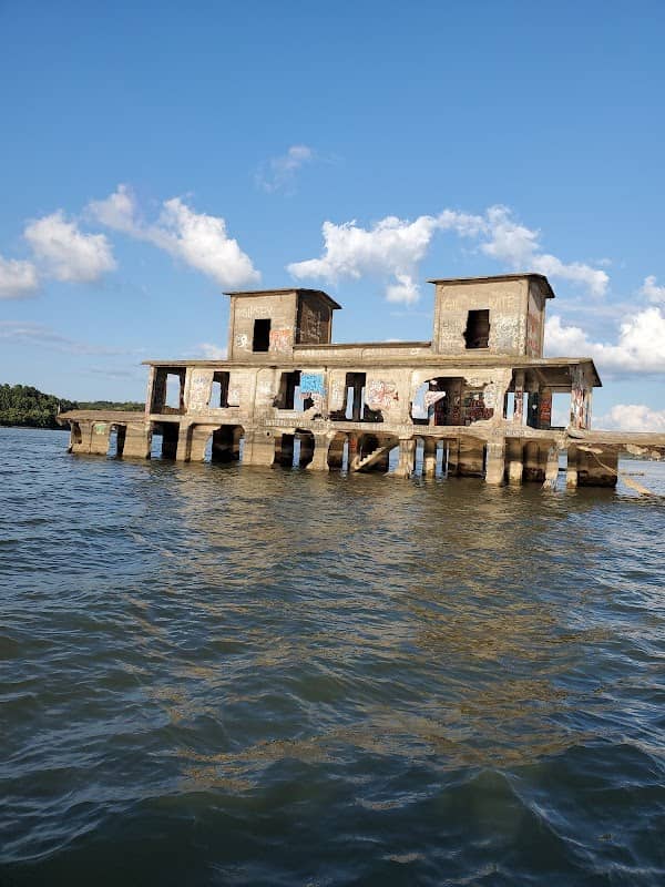 Old Danville Grain Elevator - Image 1