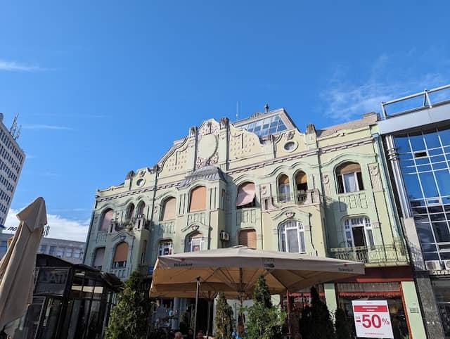 Menrat’s palace - Image 2
