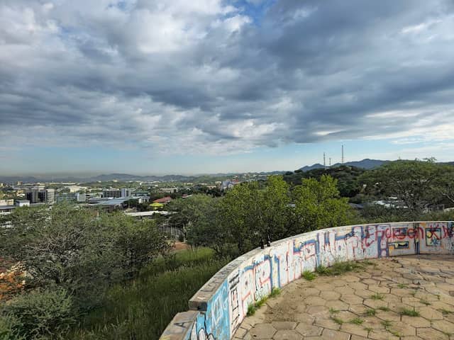3 Circles viewpoint Windhoek - Image 1