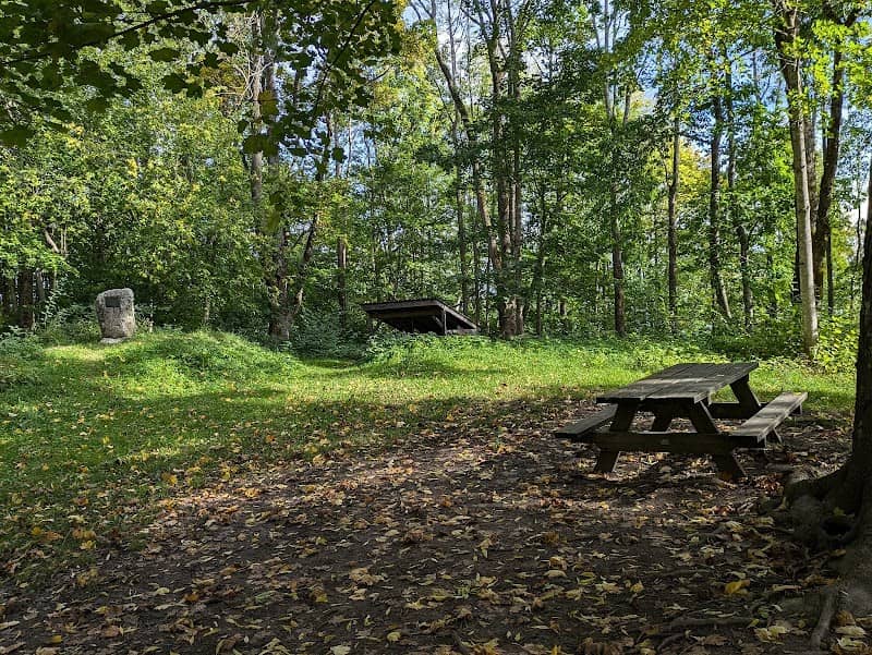 Vakås leikarvoll - Image 1