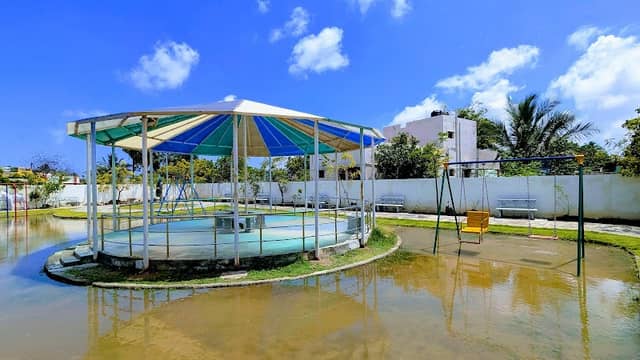 Umarupulavar Park - Image 1