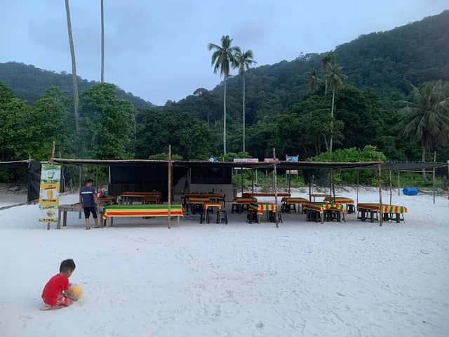 Teluk Dalam, Pulau Redang - Image 1