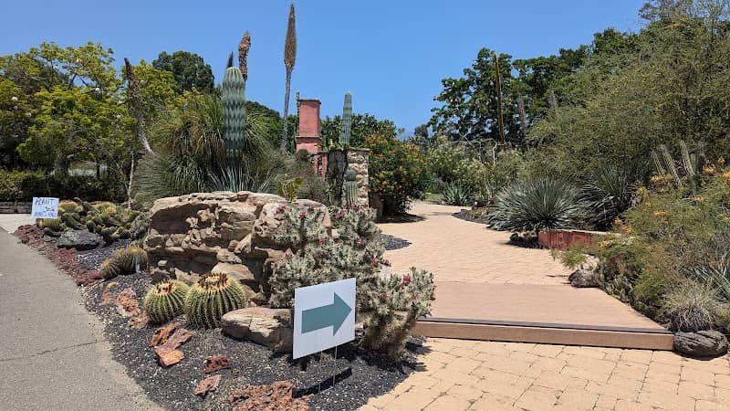 Desert Display Garden - Image 1