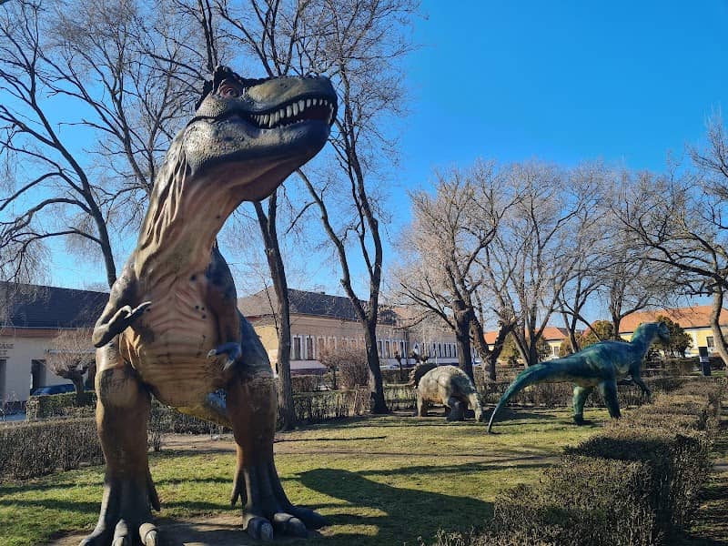 Dino Park - Image 1
