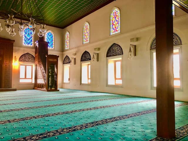 GİSBİR Sahil Camii - Image 1