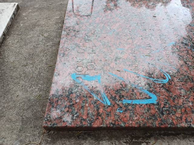 Monumento Mojón - Image 1