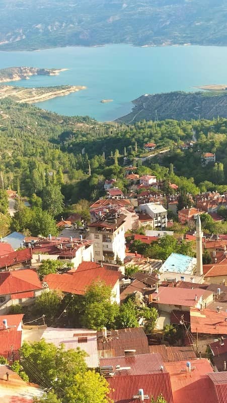Ermenek Castle - Image 1