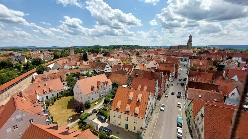 Löpsingen Gate - Image 1