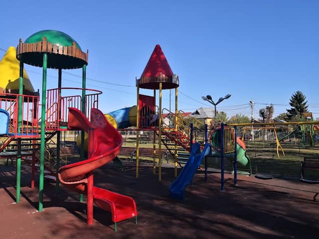 Chestnut Park Păulești - Image 1