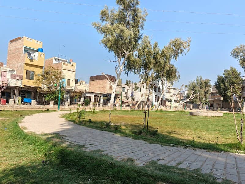 KHAYABAN-E-SARWAR MINI PARK - Image 1