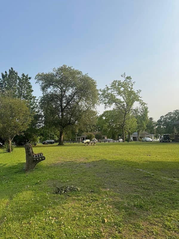 Christopher Columbus Park - Image 2