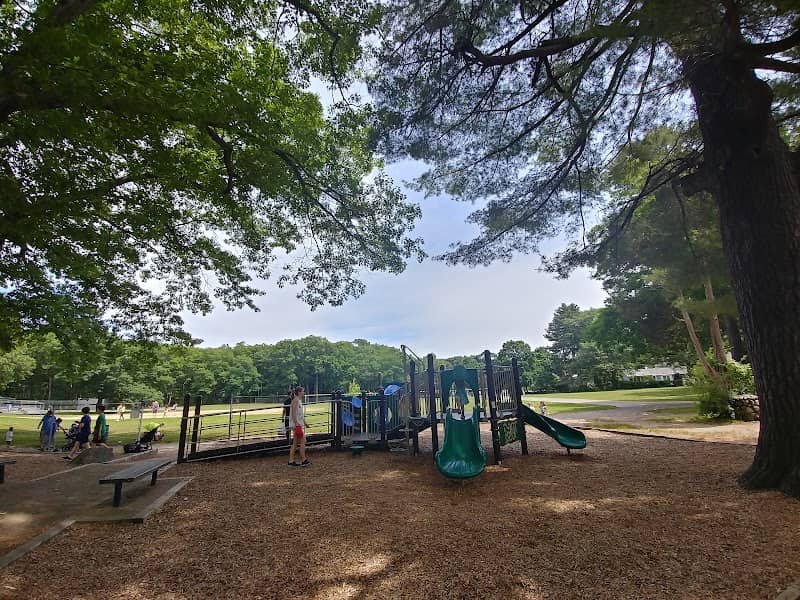 Auburndale Park - Image 2