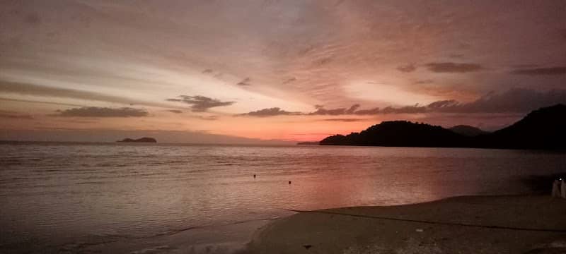 Damar Laut Beach - Image 2