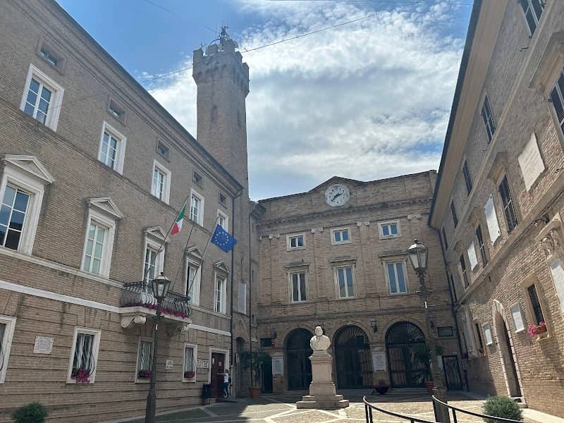 Piazza Garibaldi - Image 1