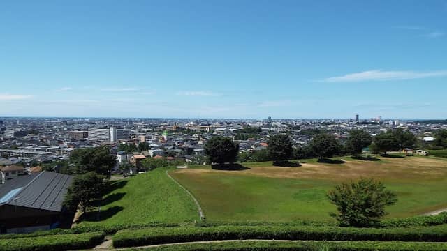 金沢市眺望点「大乗寺丘陵公園芝生の丘」 - Image 1
