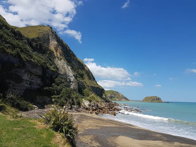 Flat Rock - Image 1